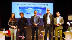 Bürgermeister-Kandidaten beantwortetenFragen von Lübcke-Schülern